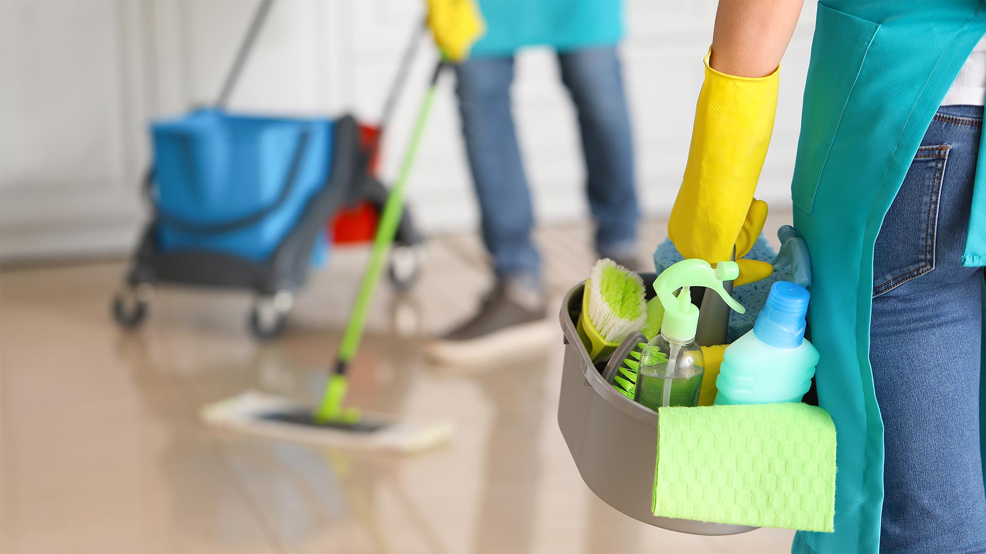 La liste du matériel indispensable pour nettoyer la maison